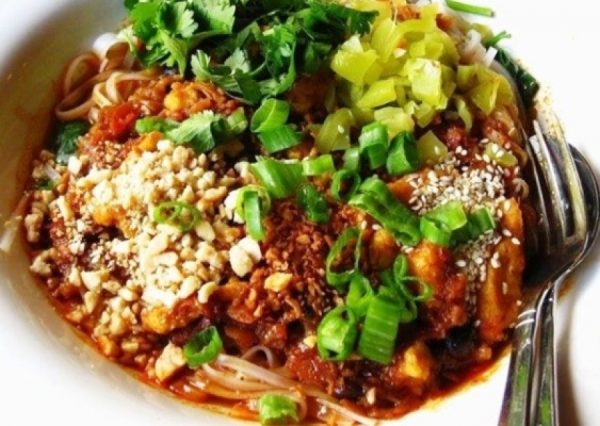 ရှမ်းခေါက်ဆွဲ